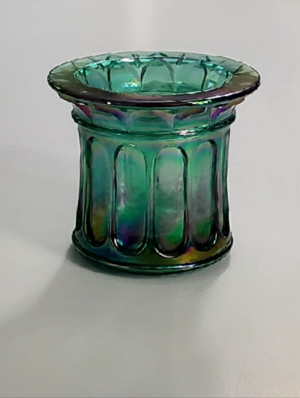 Fenton 1998 Green Carnival Glass Votive Candle Holder - Picture 13 of 13